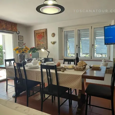 Apartamento Casa Sara 3 Km Dal Mare Aria Condizionata By Toscanatour *